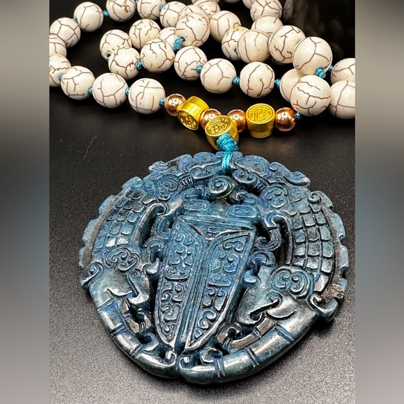 ANTIQUE JADE CHAN LOONG ( 蝉 龙 ) + CALCITE NATURAL STONE NECKLACE one size - Picture 6 of 11